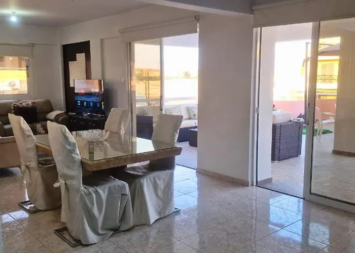 3 Bedroom Penthouse Larnaca